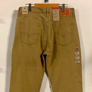 Levi’s 514 khaki Pants (KM0023)